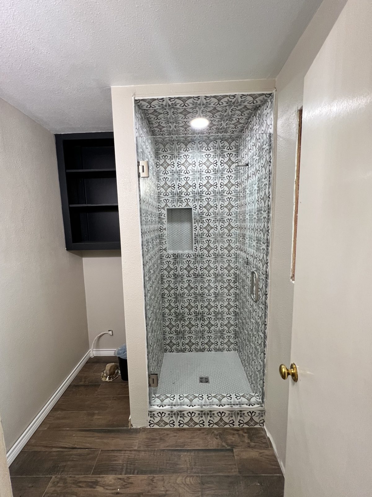 Single Shower Doors in Houston TX